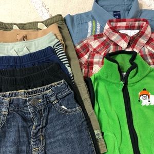 Bundle of Baby Clothes 6-12 Month